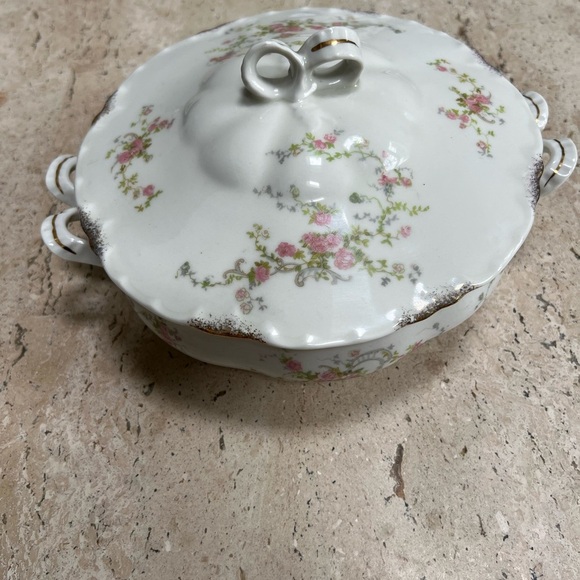 Old Abbey by Warwick 8” Round Covered Vegetable Bowl 1949 - Picture 2 of 8